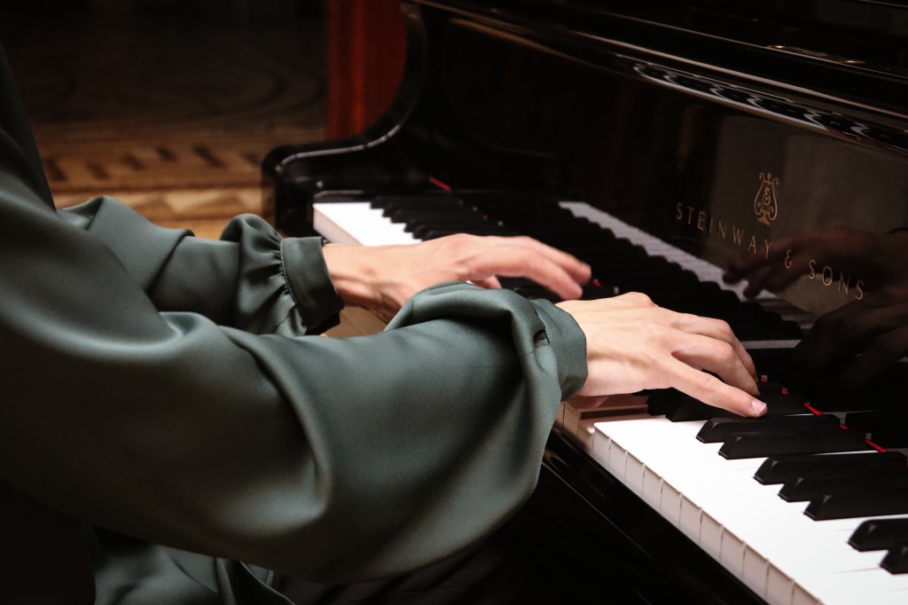 2023: Молодость и музыкальный&nbsp;романтизм